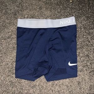 navy blue nike pros💙